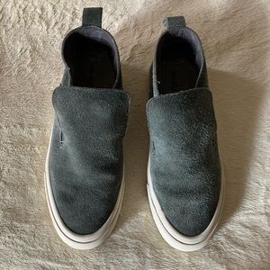 SeaVees Huntington Middie Slip On in Greyboard